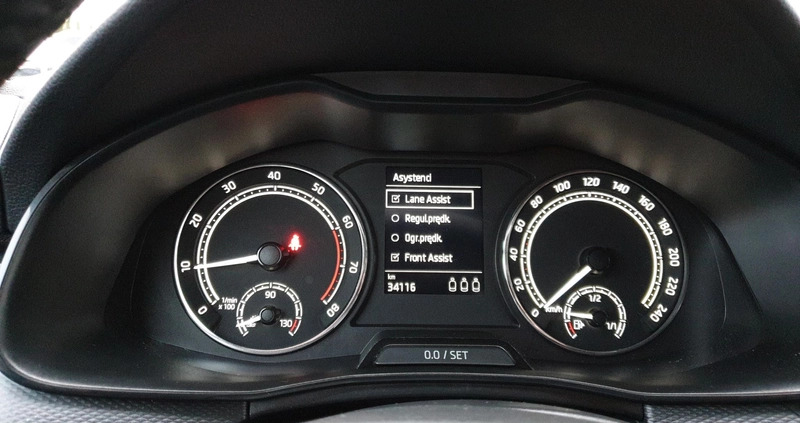 Skoda Kamiq cena 83900 przebieg: 32000, rok produkcji 2020 z Skępe małe 232